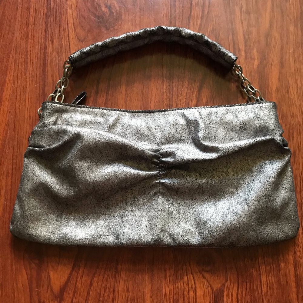 OLD NAVY woman’s shoulder  silver purse